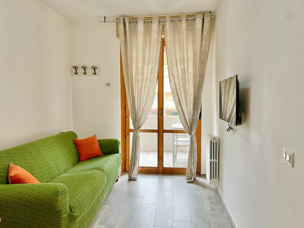 Vita Marina Apartment Porto SantʼElpidio Exterior foto
