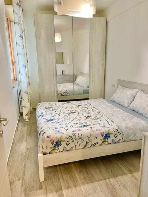 Vita Marina Apartment Porto SantʼElpidio Exterior foto
